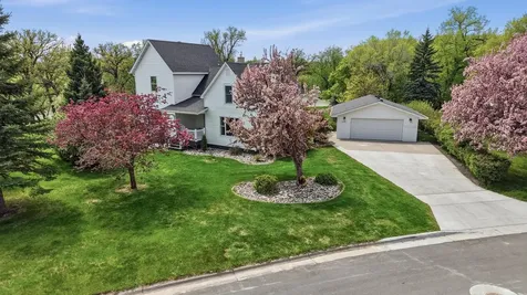 1323 S River Drive Moorhead MN 56560