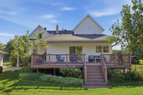 1323 S River Drive Moorhead MN 56560