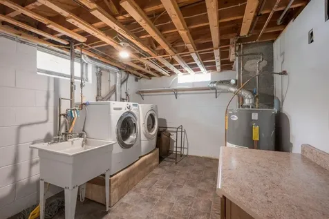 1140 Charlton Street West Saint Paul MN 55118