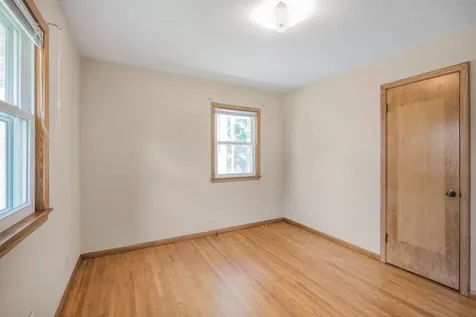 1140 Charlton Street West Saint Paul MN 55118