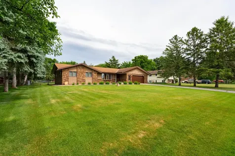 1448 Wildwood Road Saint Cloud MN 56303