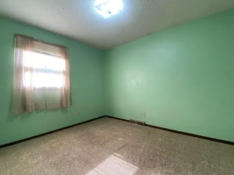 1007 10th Avenue N Princeton MN 55371