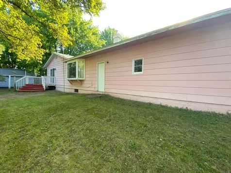 1007 10th Avenue N Princeton MN 55371