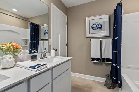 10909 Henslowe Avenue S Cottage Grove MN 55016