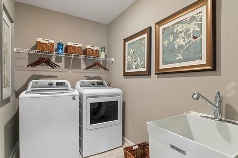 10909 Henslowe Avenue S Cottage Grove MN 55016