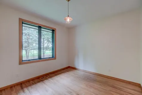 9175 107th Street N Stillwater MN 55082