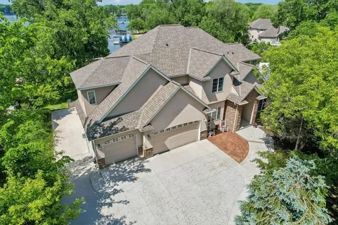 1496 Bluebill Bay Road Burnsville MN 55306