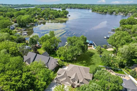 1496 Bluebill Bay Road Burnsville MN 55306