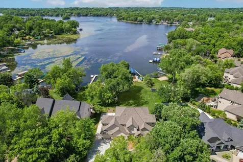 1496 Bluebill Bay Road Burnsville MN 55306