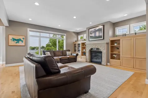 1496 Bluebill Bay Road Burnsville MN 55306