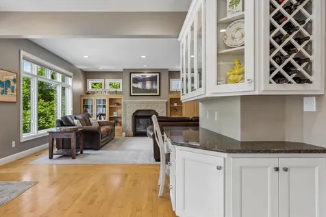 1496 Bluebill Bay Road Burnsville MN 55306