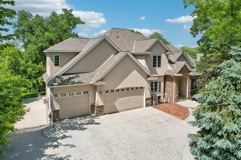 1496 Bluebill Bay Road Burnsville MN 55306