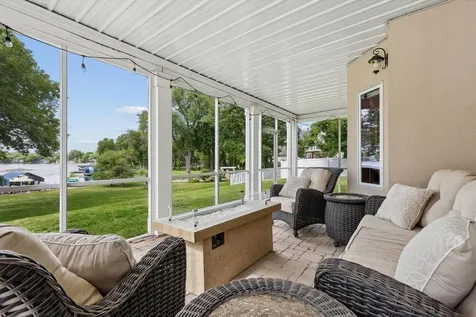 1496 Bluebill Bay Road Burnsville MN 55306