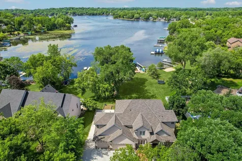 1496 Bluebill Bay Road Burnsville MN 55306