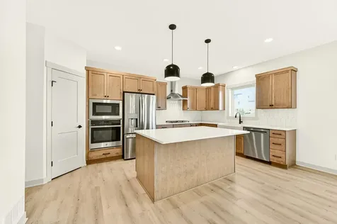 3435 Stonehedge Drive NE Rochester MN 55906