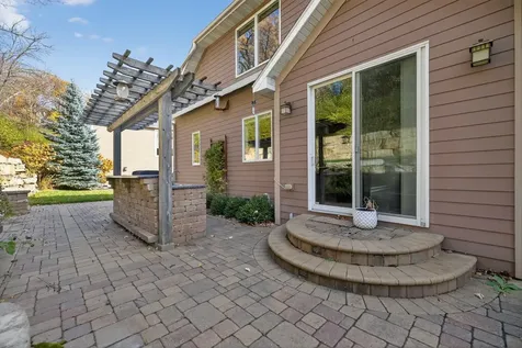 2449 Salem Heights Lane SW Rochester MN 55902