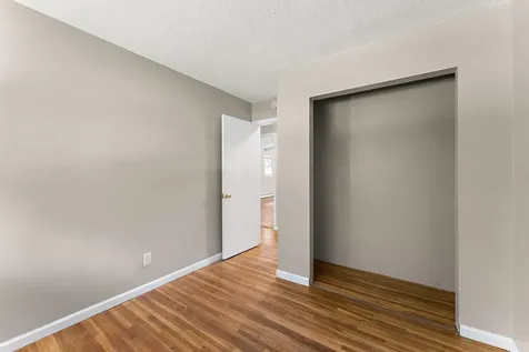 610 Grange Avenue N Oakdale MN 55128