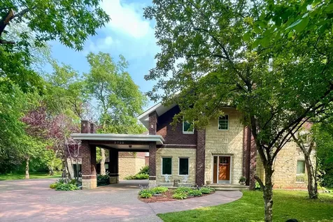 3720 Denmark Court E Eagan MN 55123