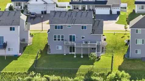 17834 Evershed Way Lakeville MN 55044