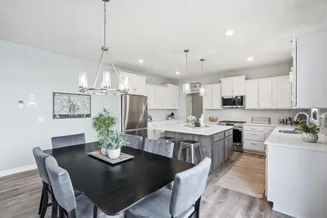 17834 Evershed Way Lakeville MN 55044