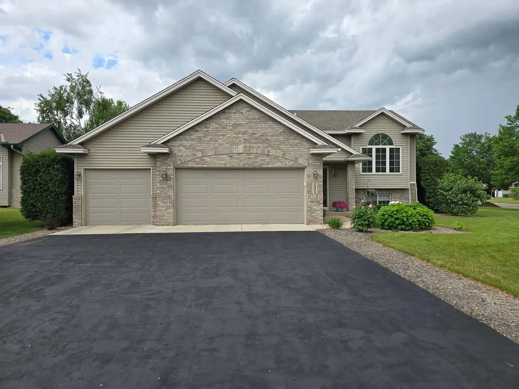 15324 Martin Street NW Andover MN 55304