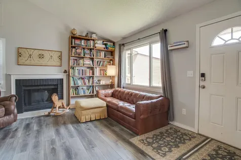 2140 4th Avenue E West Fargo ND 58078