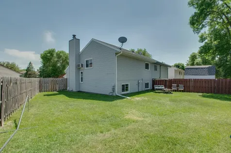 2140 4th Avenue E West Fargo ND 58078