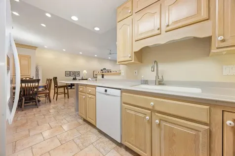 2629 35th Avenue S Fargo ND 58104