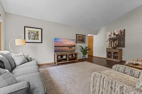 12520 88th Avenue N Maple Grove MN 55369
