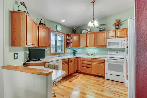 2916 12th Avenue S Moorhead MN 56560