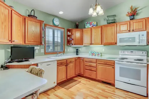 2916 12th Avenue S Moorhead MN 56560