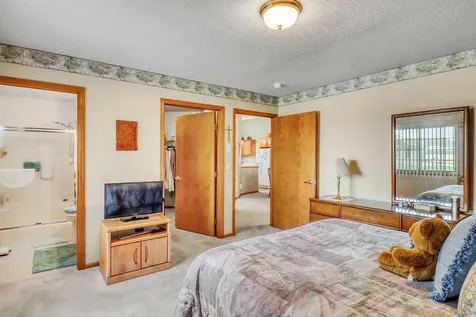 2916 12th Avenue S Moorhead MN 56560