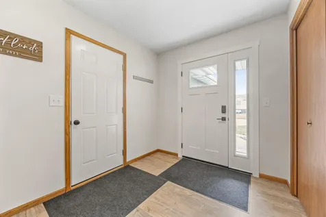 1907 33rd Street S Moorhead MN 56560