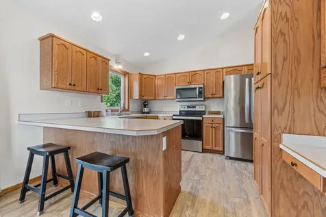 1907 33rd Street S Moorhead MN 56560