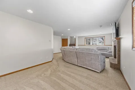 1907 33rd Street S Moorhead MN 56560