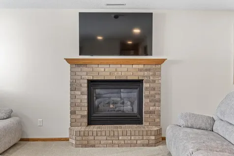 1907 33rd Street S Moorhead MN 56560