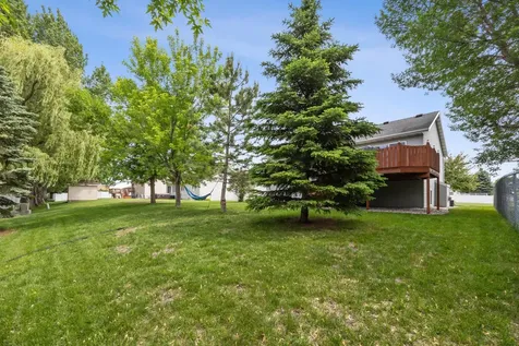 1907 33rd Street S Moorhead MN 56560