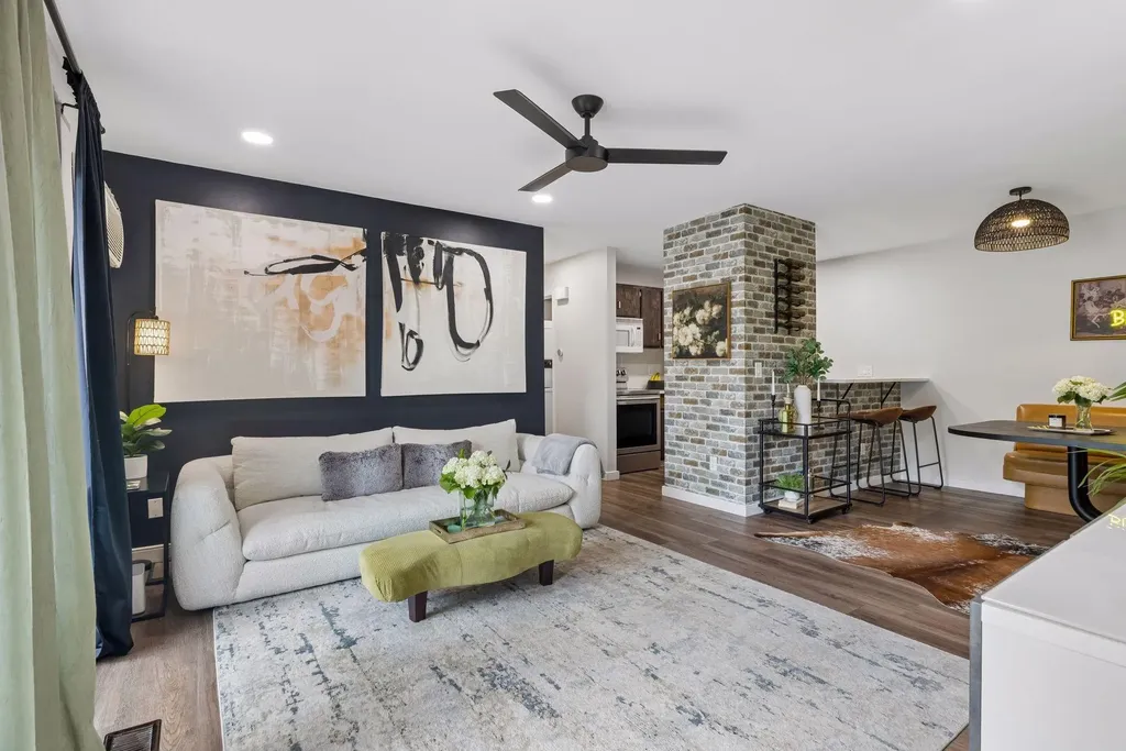 2478 Cobble Hill Alcove Woodbury MN 55125