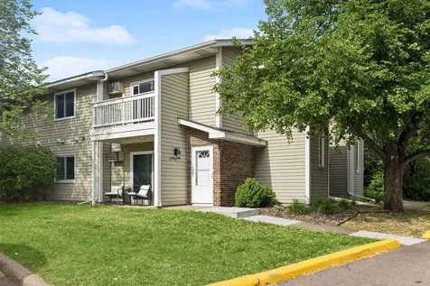 2478 Cobble Hill Alcove Woodbury MN 55125