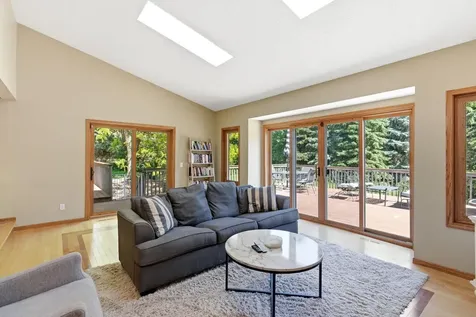 17678 Kettering Trail Lakeville MN 55044