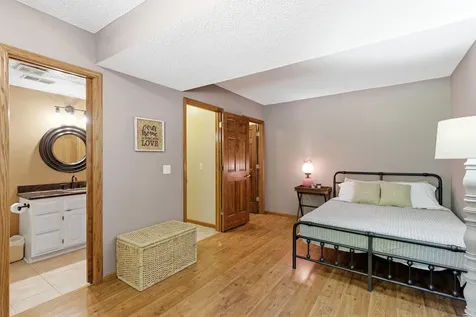 17678 Kettering Trail Lakeville MN 55044