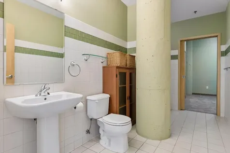 1701 Madison Street NE Minneapolis MN 55413