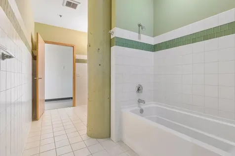 1701 Madison Street NE Minneapolis MN 55413