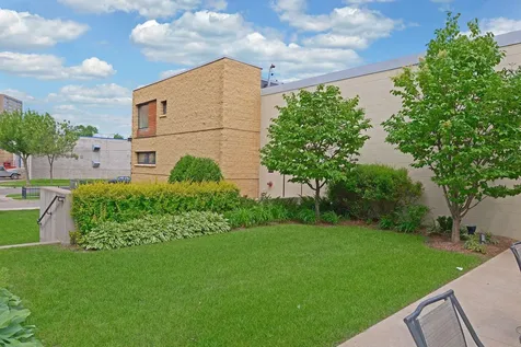 1701 Madison Street NE Minneapolis MN 55413