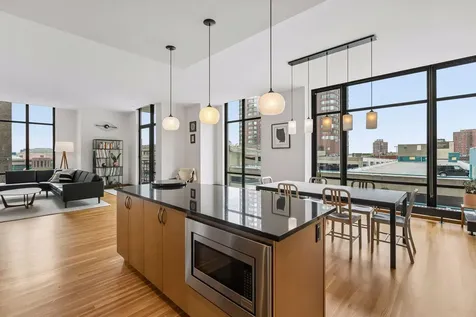 201 S 11th Street Minneapolis MN 55403