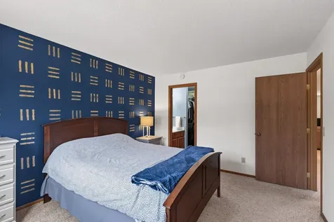 15155 Lesley Lane Eden Prairie MN 55346