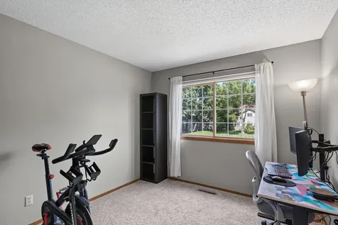 15155 Lesley Lane Eden Prairie MN 55346