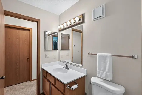 15155 Lesley Lane Eden Prairie MN 55346