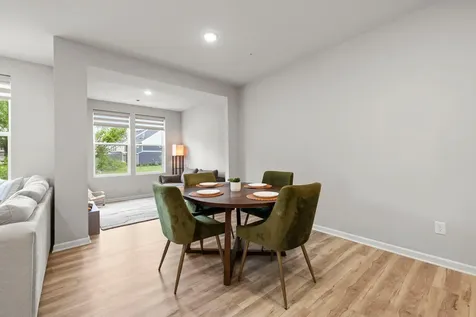 4901 Avery Court Eagan MN 55123