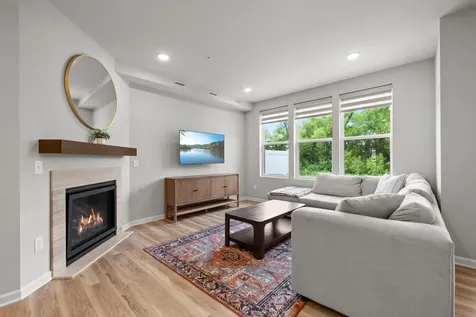4901 Avery Court Eagan MN 55123